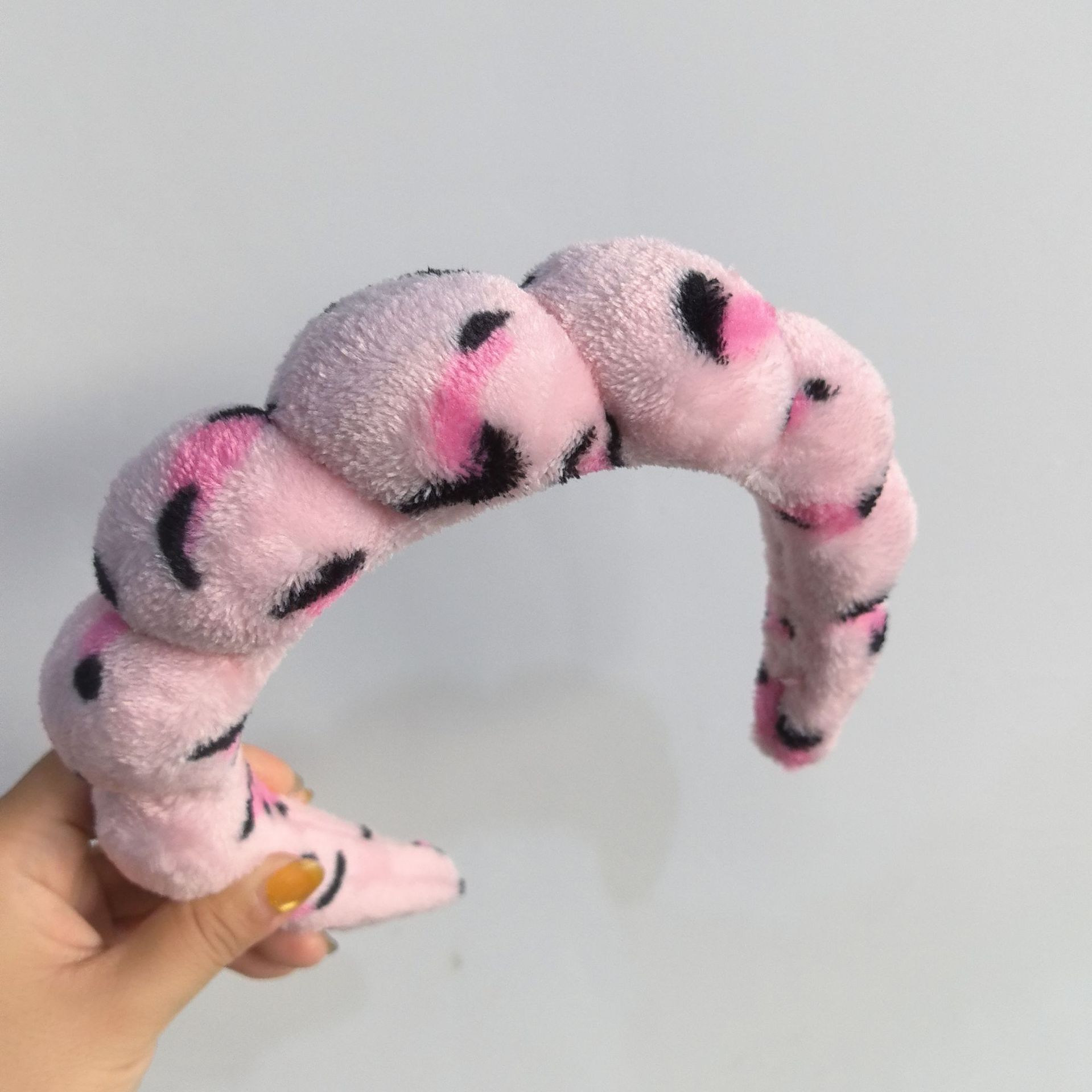 Diadema de Esponja tipo Nube de Tela para Lavado de Cara