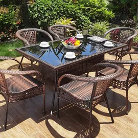 实木床;桌类、茶几;餐桌