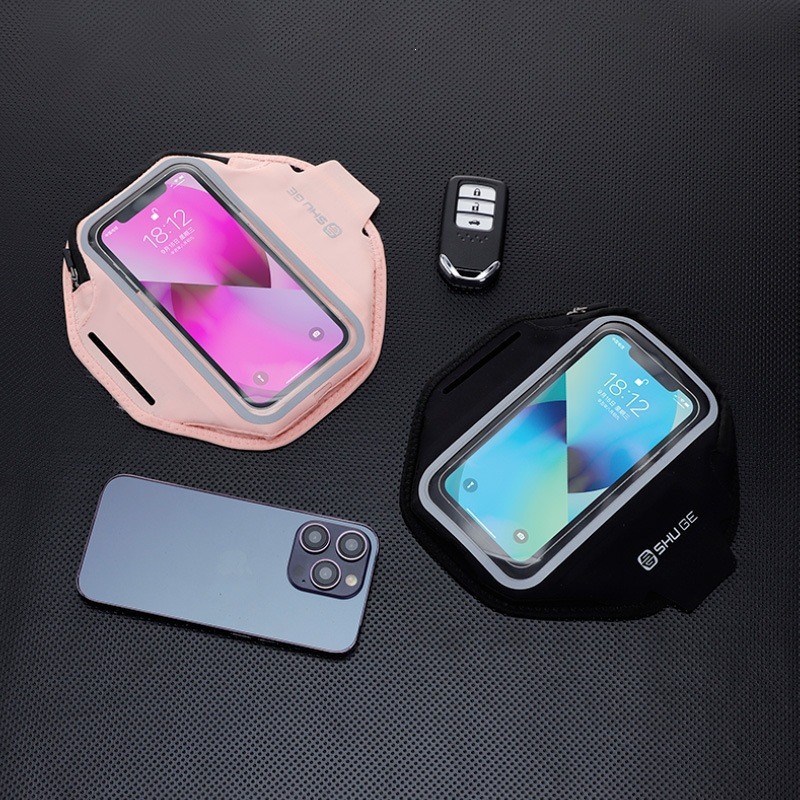Direct from the factory, this phone arm pouch supports customization, features a touchscreen, is reflective, and is suitable for outdoor running and fitness activities for both men and women