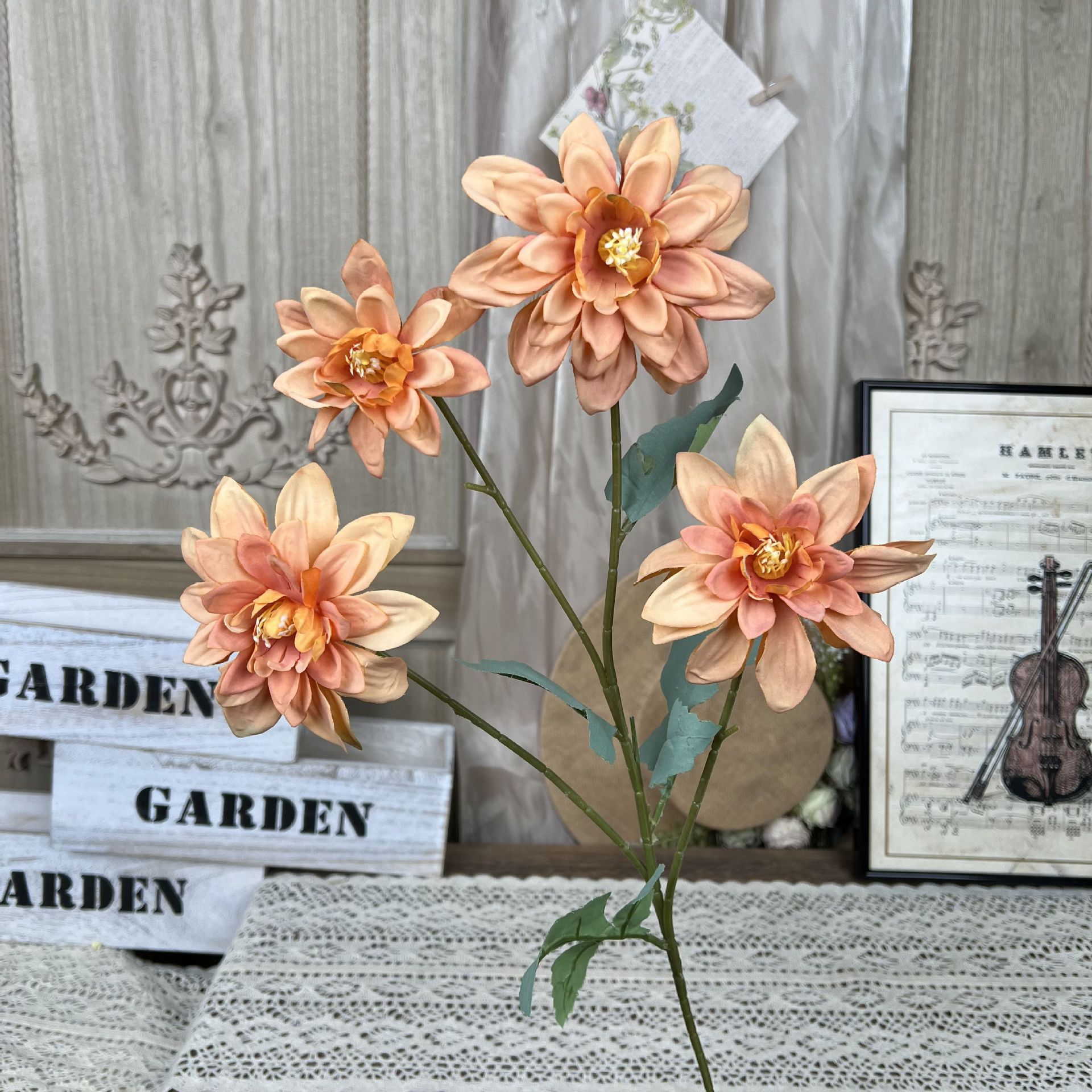 XQ-4 헤드 달리아-오렌지