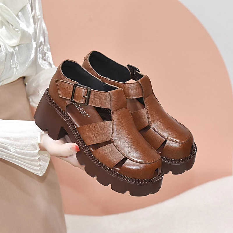 Giày sandal nữ bít mũi da thật phong cách retro đế dày gót thấp — Màu nâu