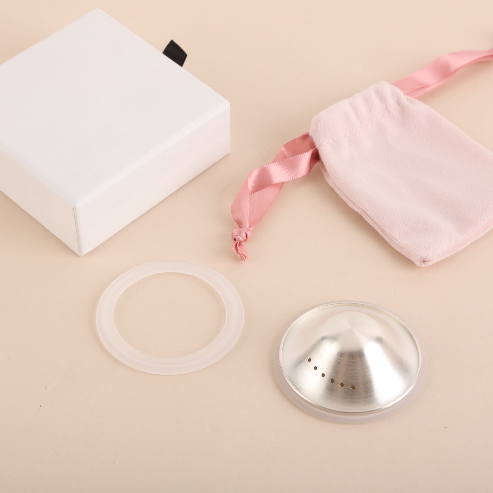 外贸透气纯银乳盾999银乳头保护罩可重复使用哺乳期喂养银哺乳杯