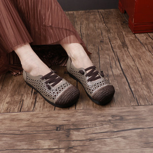 First-Layer Cowhide Women's Shoes Spring & Fall 2025 Flats Mother's Shoes Non-Slip Large Size Genuine Leather Soft Sole Shoes Can Be Cross-Border