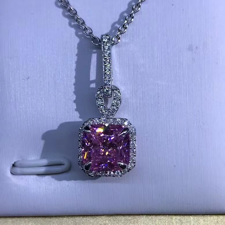 Collar de plata esterlina de platino de cinco capas de espesor de alta fijación de 2 quilates de diamantes de alto carbono importados de grado D VVS