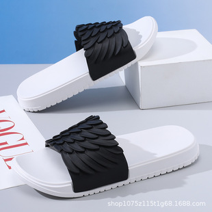 Summer new men's outside wear sandals and slippers non-slip wear-resistant thick bottom beach one-word slippers for domestic and foreign trade live