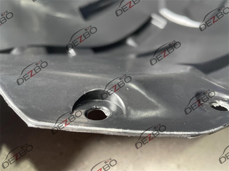 Suitable for Mercedes-Benz Fender Liner W204 Front and Rear Wheel Covers Glk200 Mudguard Glk350 Fender Glk260
