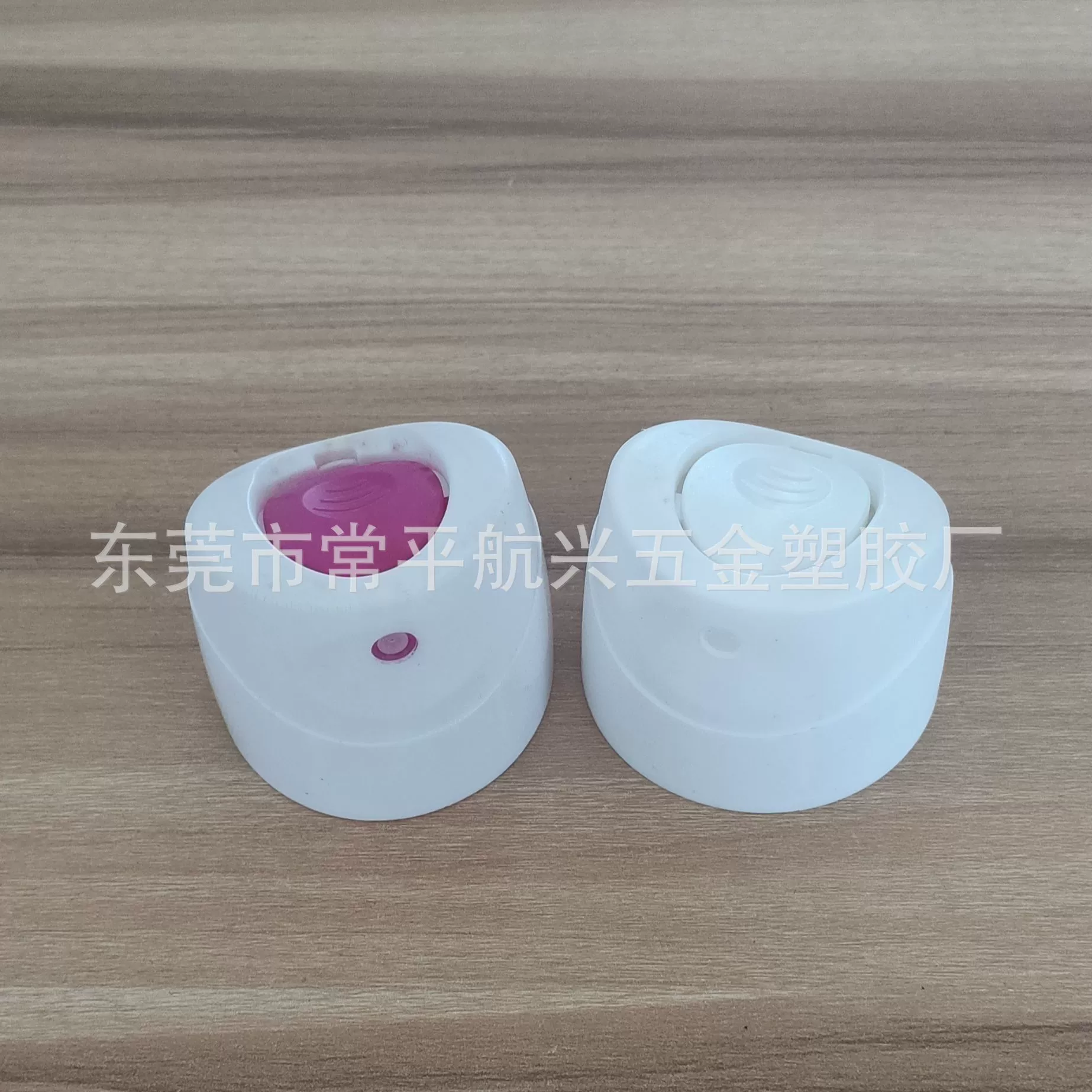 Цельный чехол для аэрозоля No52, железная банка, пластиковый чехол, инсектицид, вода, косметика, увлажняющий спрей, цельный чехол