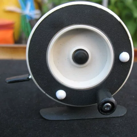 Wholesale ice fishing wheel 601A/701A/801A winter fishing wheel small sea pole wheel Rod throwing wheel ice fishing supplies fishing supplies