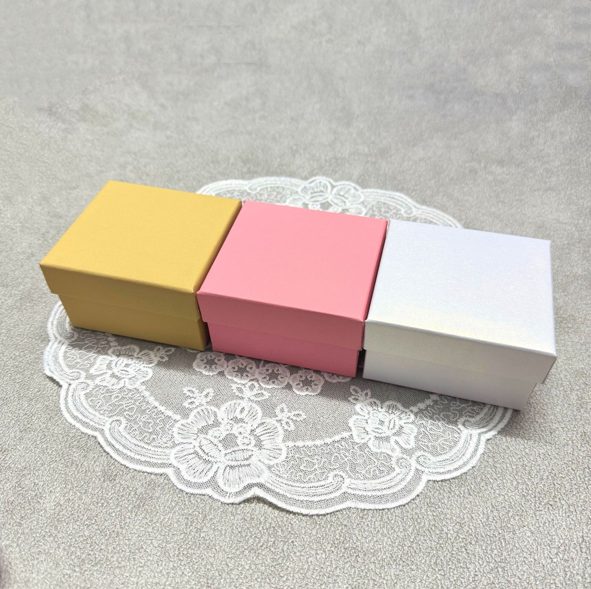 8*9*5.3cm手表盒 礼盒礼物包装盒首饰盒 批发供应厂家直销