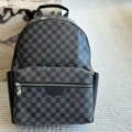 Black grids