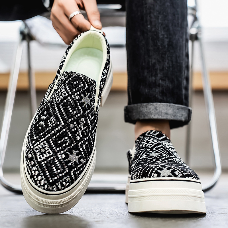 Vento nacional de flores camufladas, zapatos de skate de moda para hombres, estudiantes al aire libre, zapatos de moda para hombres.