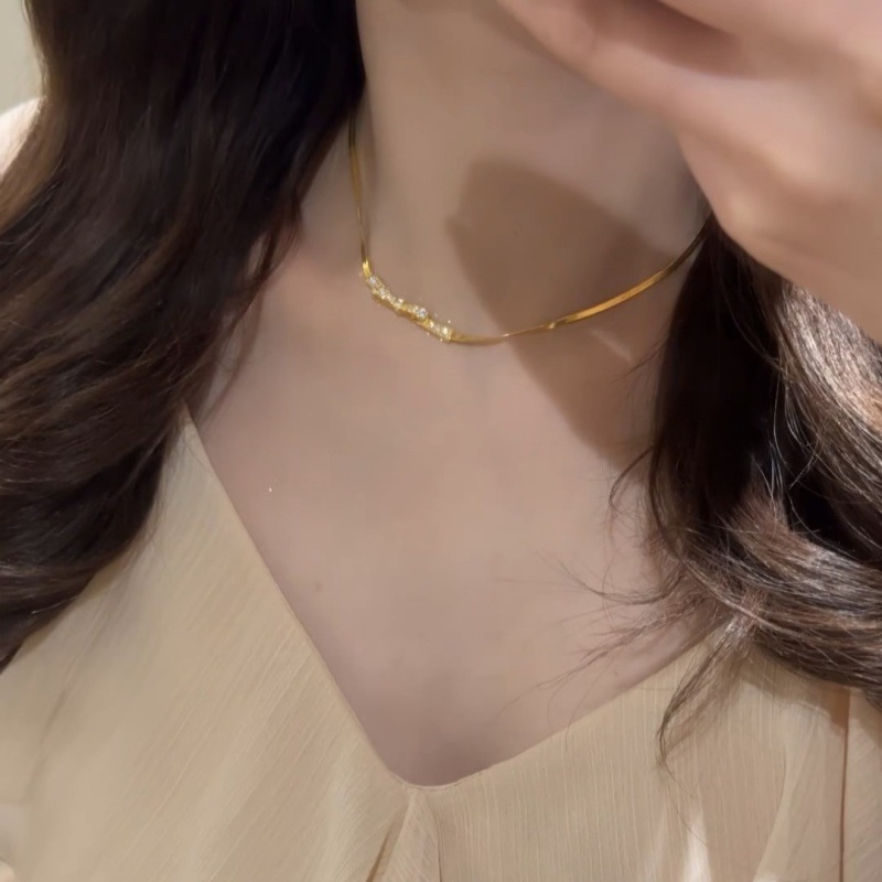S925 スターリングシルバーのリボンスネークボーンチェーン、甘くてクールなスタイル、絶妙な輝くダイヤモンドの積み重ね可能な鎖骨チェーン、女性用の軽い豪華でハイエンドのネックレス|undefined