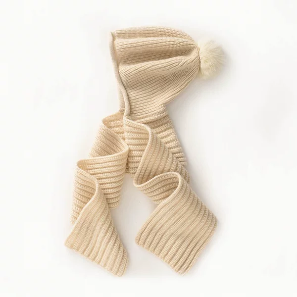 Autumn and winter cashmere one-piece hat and scarf for women, solid color ribbed design with large pom-pom, skin-friendly, neck protection for travel, cold-proof neck warmer