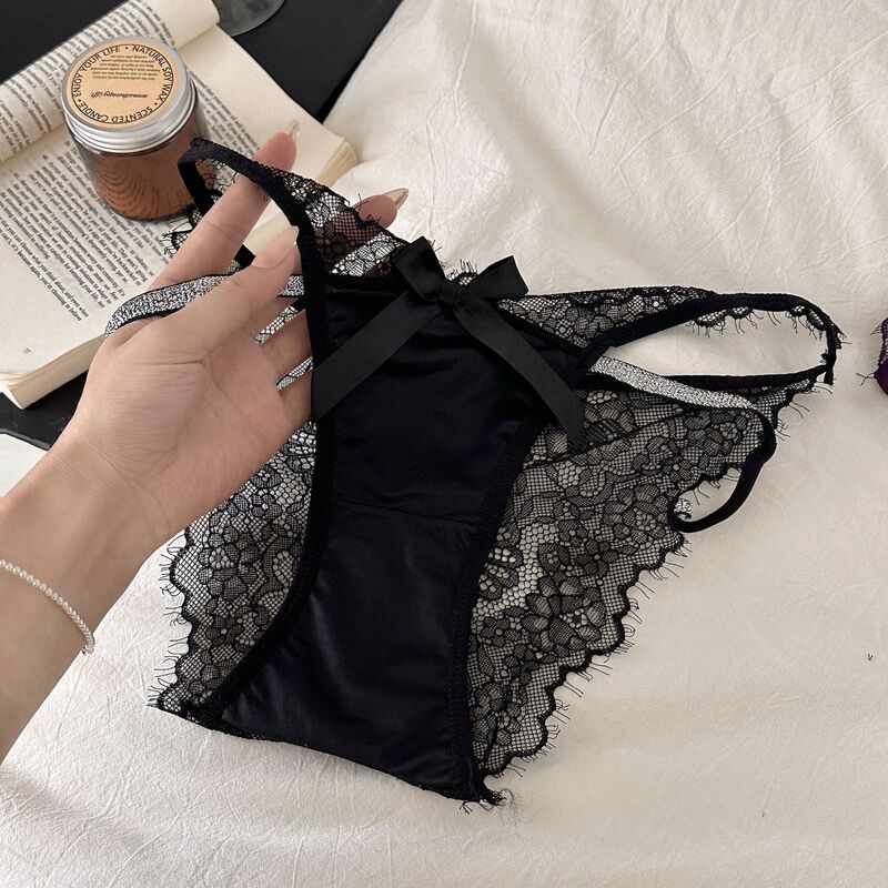 Lace Sexy Underwear Women's Shiny Diamond Trim Briefs Pure Desire Girl Underwear Temptation Low Waist Half Hip T