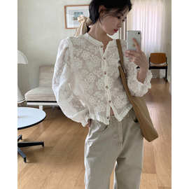 韩国chic夏季新款法式精致少女花边圆领刺绣花朵长袖衬衫开衫上衣