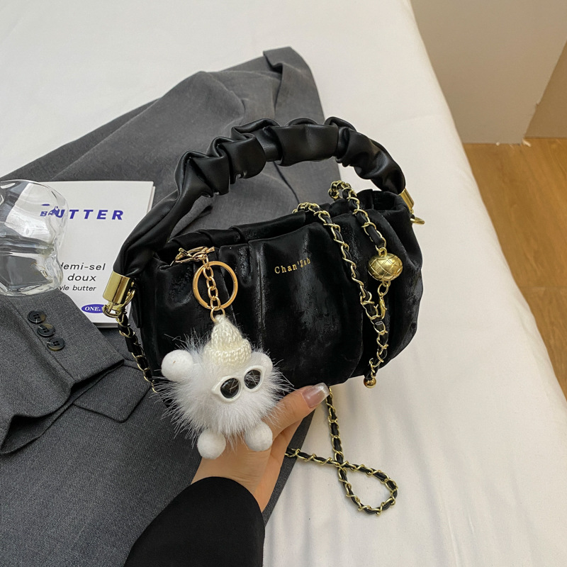 New Women's 2024 Fashion Trend Crossbody Versatile Casual Chain Shoulder Solid Color Handheld Folded Bag_voghion.com