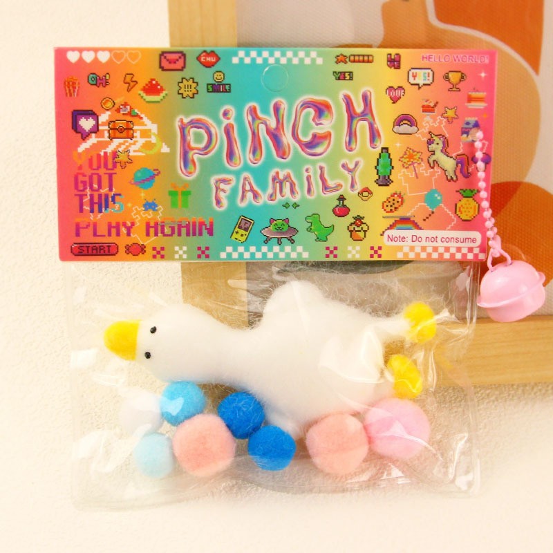 Pequeño Libro Rojo Venta caliente TPR caucho suave sólido hámster pellizco música descompresión juguete lindo mascota bola grande de dibujos animados pequeño ratón