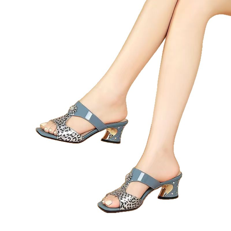 Women's Outdoor Sandals Leather Rhinestone Open Toe Chunky Mules_voghion.com