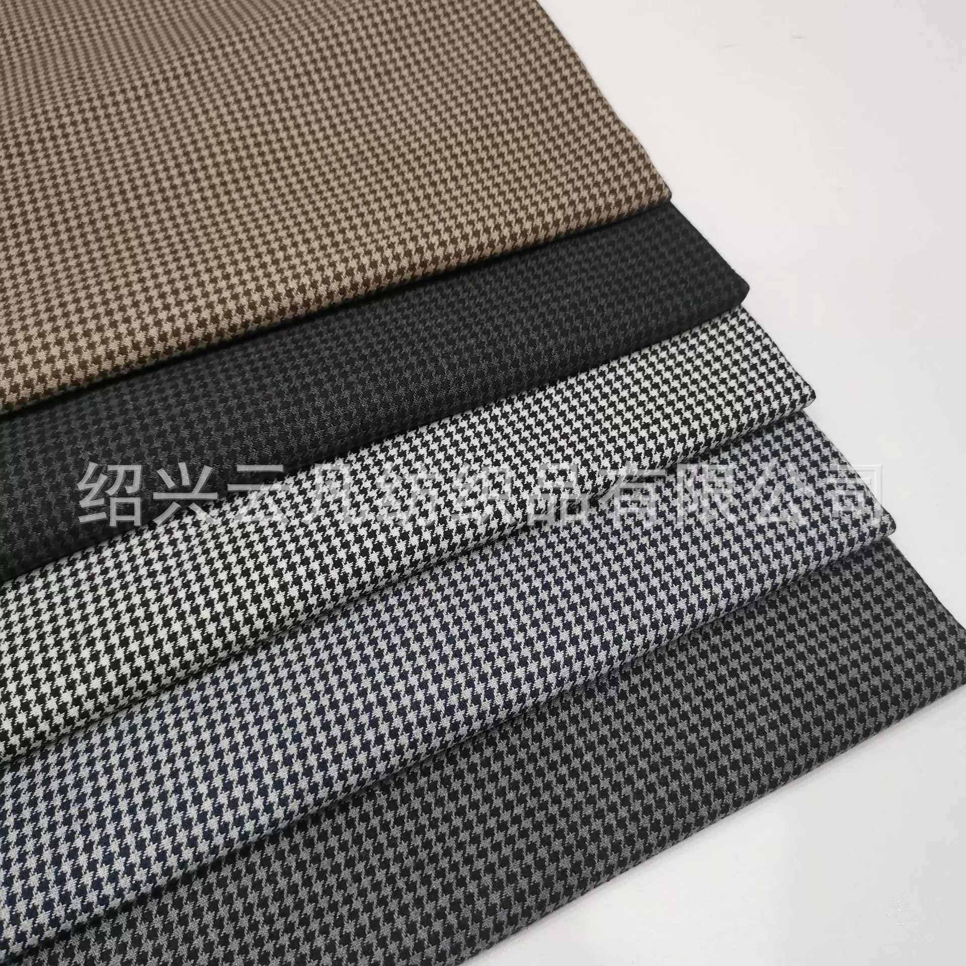毛呢新款0.5厘米4支纱千鸟格鞋帽箱包面料
