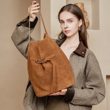包包韩国小众托特时尚单肩包头层牛皮大容量高级感手提真皮水桶包