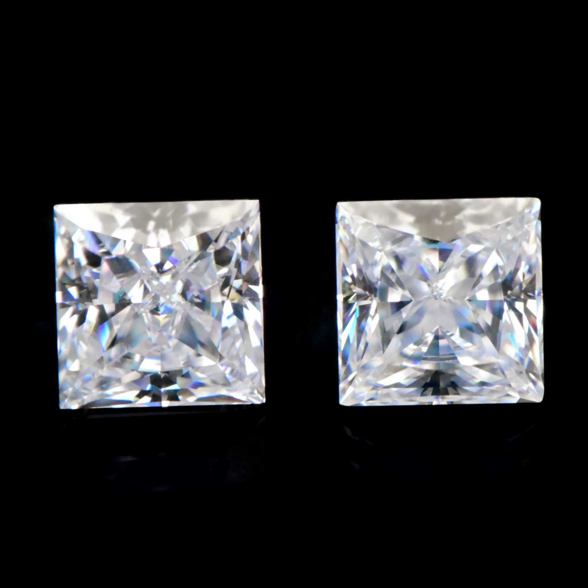 Большие характеристики Mosan Princess Square Ice Flower Cut D Color-DE Color 0.6ct-10ct Mosanite Naked Stone предназначены исключительно для оптовой продажи и дистрибуции