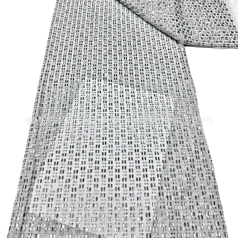 3 × 3 tela de malla elástica de vidrio vertical perforada 14 colores de rendimiento del escenario vestido de tela elástica en stock