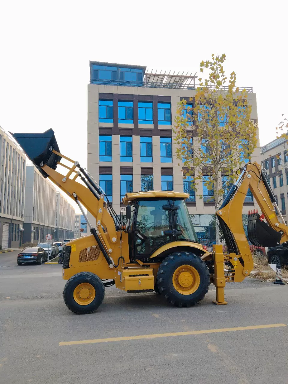 前装后挖装载机40-28两头忙 工程土壤砂石铲小煤厂大功率两头忙