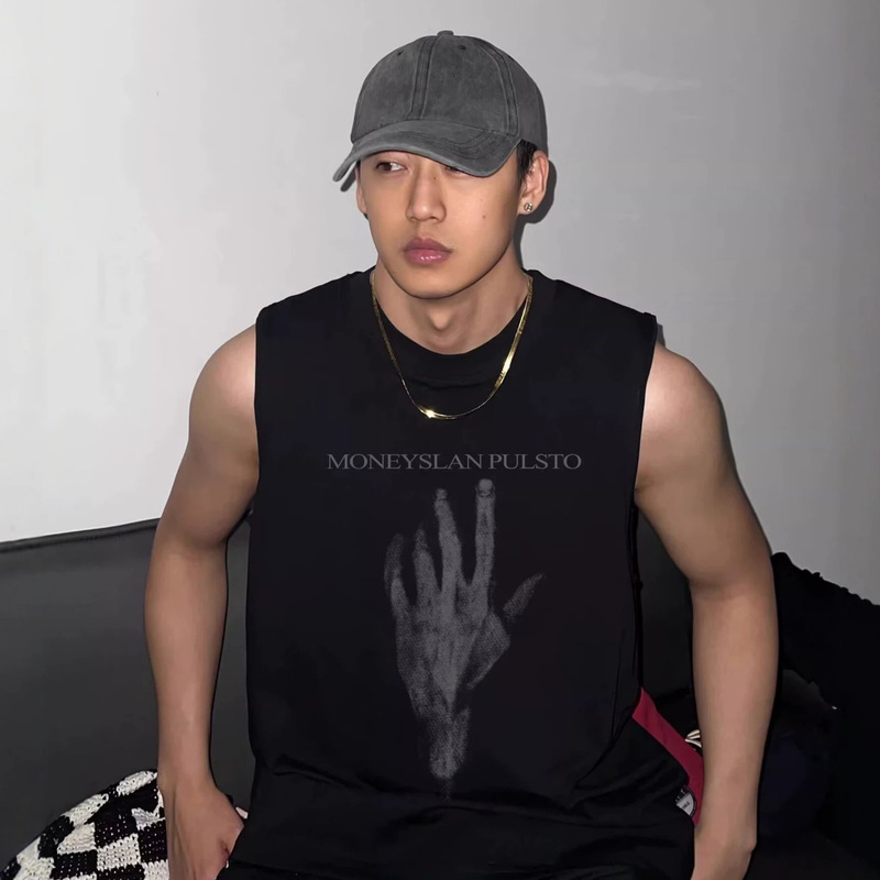 Trendy American-Style Dark Print Sleeveless T-Shirt for Men, New Summer Fashion, Loose Casual Tank Top Trendy American-Style Dark Print Sleeveless T-Shirt for Men, New Summer Fashion, Loose Casual Tank Top