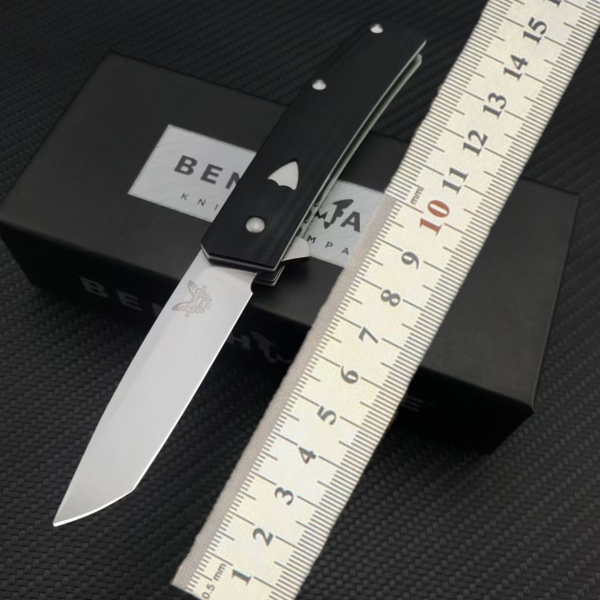 户外BM蝴蝶601折刀便携式小刀高硬度刀具野营登山生存折叠刀开箱