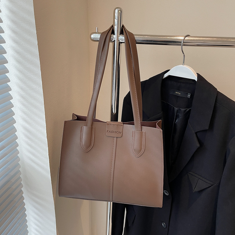 Retro textura de viaje coreano bolsos de mano estudiantes de moda simple bolsos de hombro de gran capacidad bolsos de brazo para mujeres