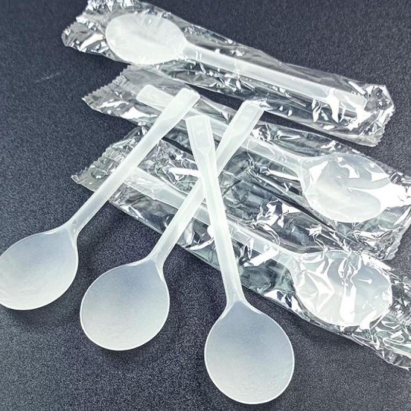 Disposable plastic spoons, milk tea spoons, fruit jelly spoons, thickened long-handled ice powder and traditional tea spoons, simple design