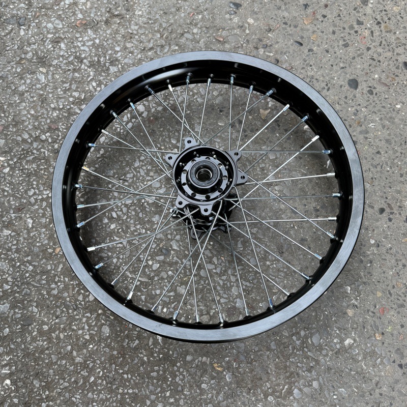 Ultra Bee 23 model modified 2.15-18 7 series aluminum alloy wheel rim, wheel mesh, and hub assembly