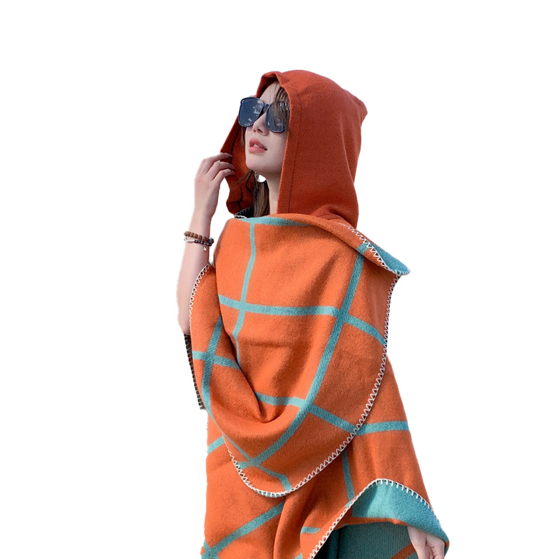 Cloak made of faux fur from Yunnan province