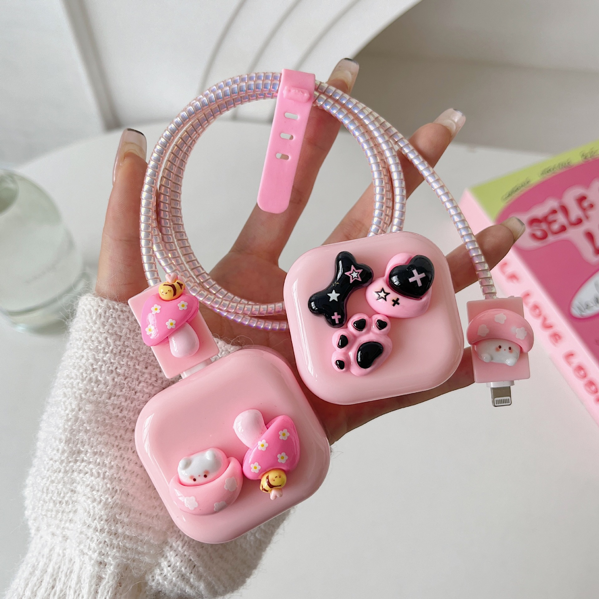 6365CF18-36D7-49A0-87EA-04B5E2