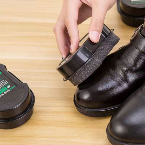 Shoe wax integrated sponge shoe polish shoe brush leather shoe maintenance and brightening artifact shoe polish colorless shoe wax shoe polish brush