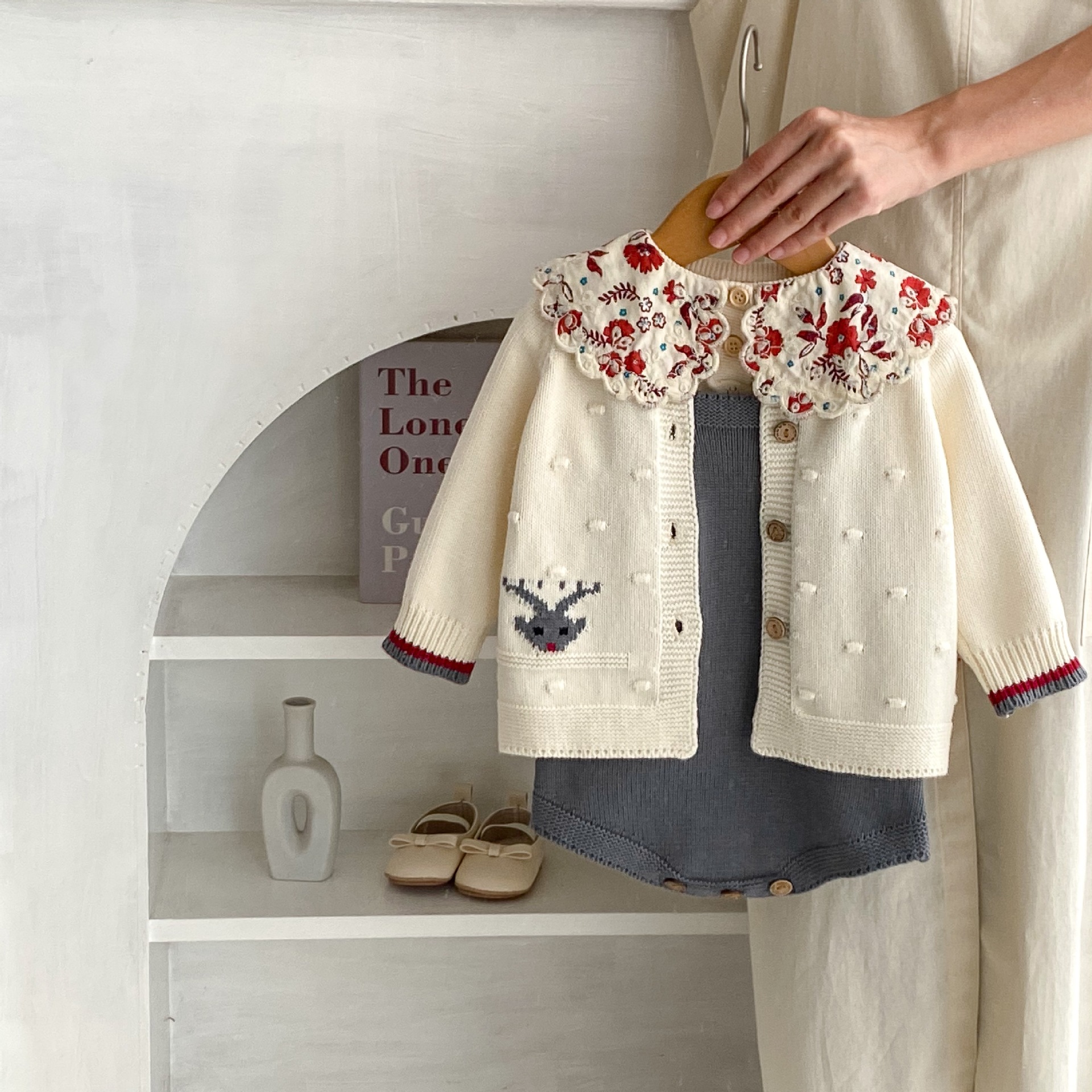 2024 tavaszi ruházat kislány rajzfilm szarvas kötött hosszú ujjú kabát+szürke pántos kabát 2 db válogatható_voghion.com