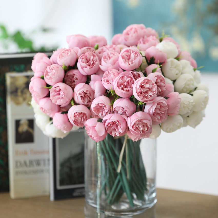 27 tea rose lafite bouquet