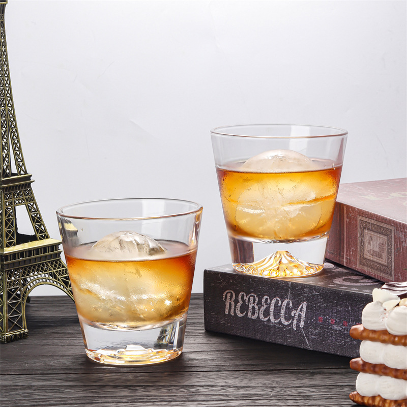 Японский стиль Fuji Mountain Mountain Mountain Mountain Cup Стеклянный бокал для домашнего вина Виски Cup Spirits Sakura Icean Cup Cup Water Cup