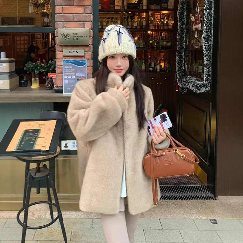 Fur Coat for Women 2025 Winter New Style Faux Mink Fur Integrated Mid-Length Loose Thickened Fur Coat