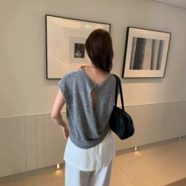 女式T恤;女式针织衫;女式衬衫