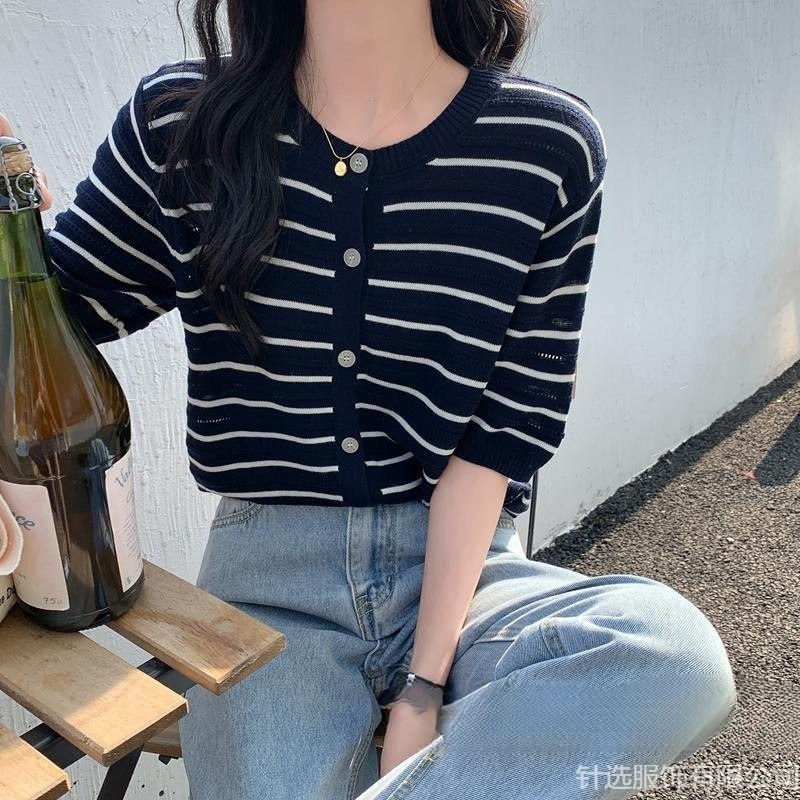 2025夏季韩版宽松气质条纹镂空6羊毛短袖针织开衫女上衣ins潮