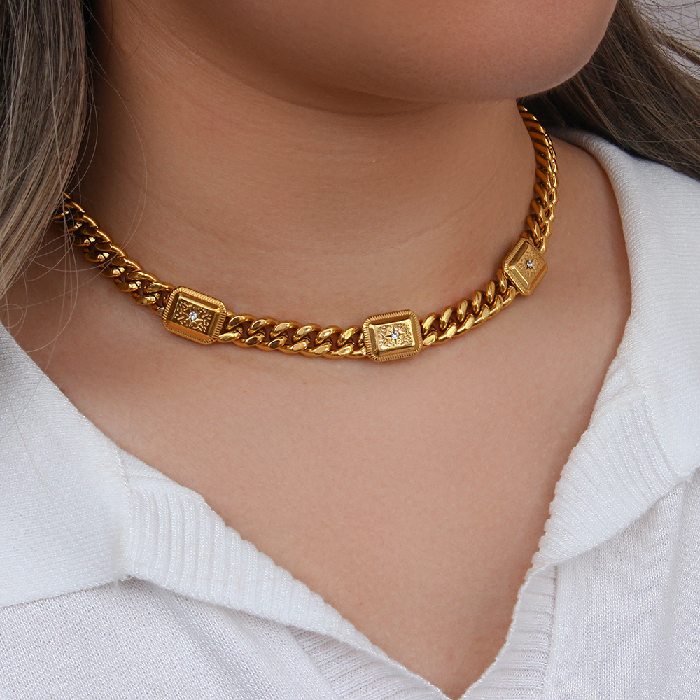 Fashion Stainless Steel Thick Straps Ornament Retro Detail Pattern Zircon Three Pendant Chain Neckla