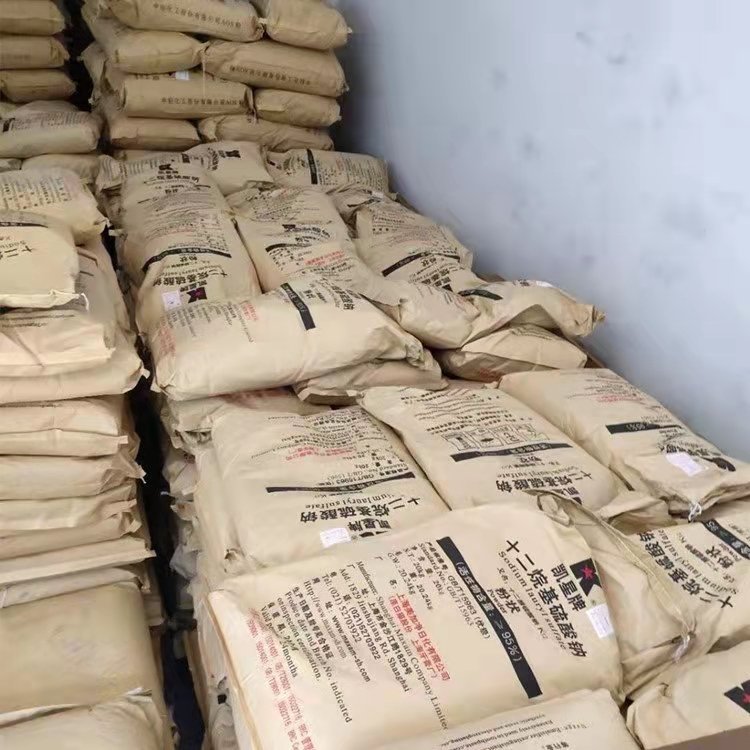 e50312764454345b3337f8a5ef58bf