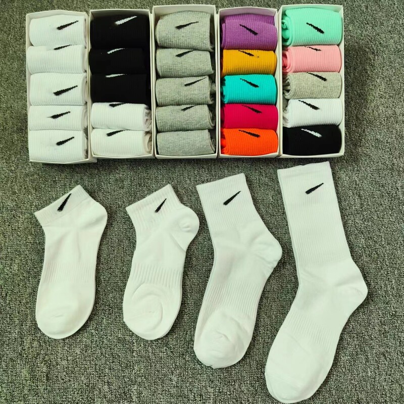 Suwan Nike stocking black and white gray boxed cotton men's and women's socks high tube running socks a generation of hair