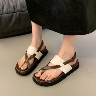 2025 New Summer Korean Style Thong Thick-Soled Sandals for Women with Buckles Casual Flats Beach Shoes Wholesale
