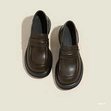 2025�¿���ë�q��ϵСƤЬŮ�ﶬ��Ӣ���L�WԺ�L����Ь�͹Űٴ�