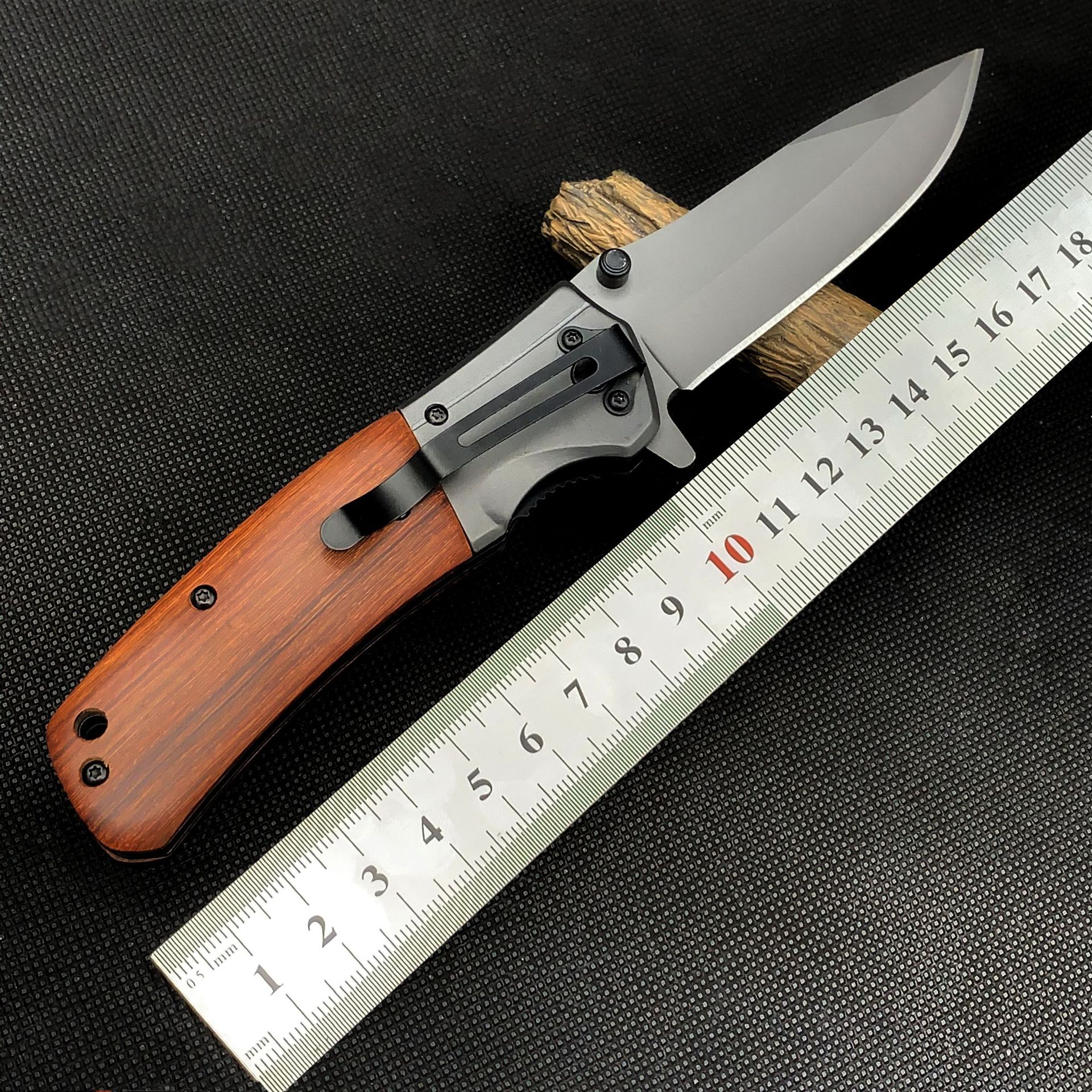 户外重折折刀高硬度野外战术防身刀荒野求生小刀野外锋利牛排刀