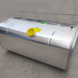 驾驶室及配件;车身及附件;库存汽摩配件