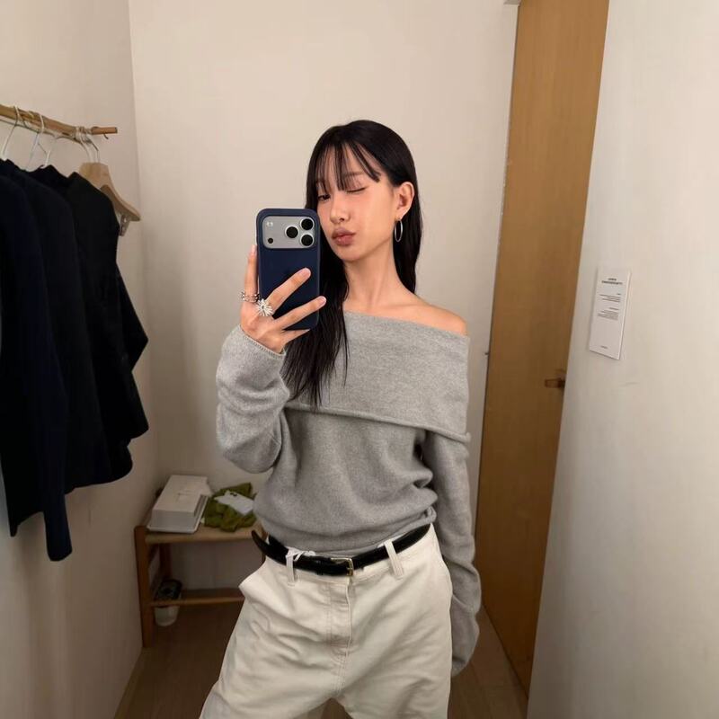 Now Available: Ng Korea Dongdaemun Designer Mo*Ha Merino Wool Off-Shoulder Knit Sweater Now Available: Ng Korea Dongdaemun Designer Mo*Ha Merino Wool Off-Shoulder Knit Sweater