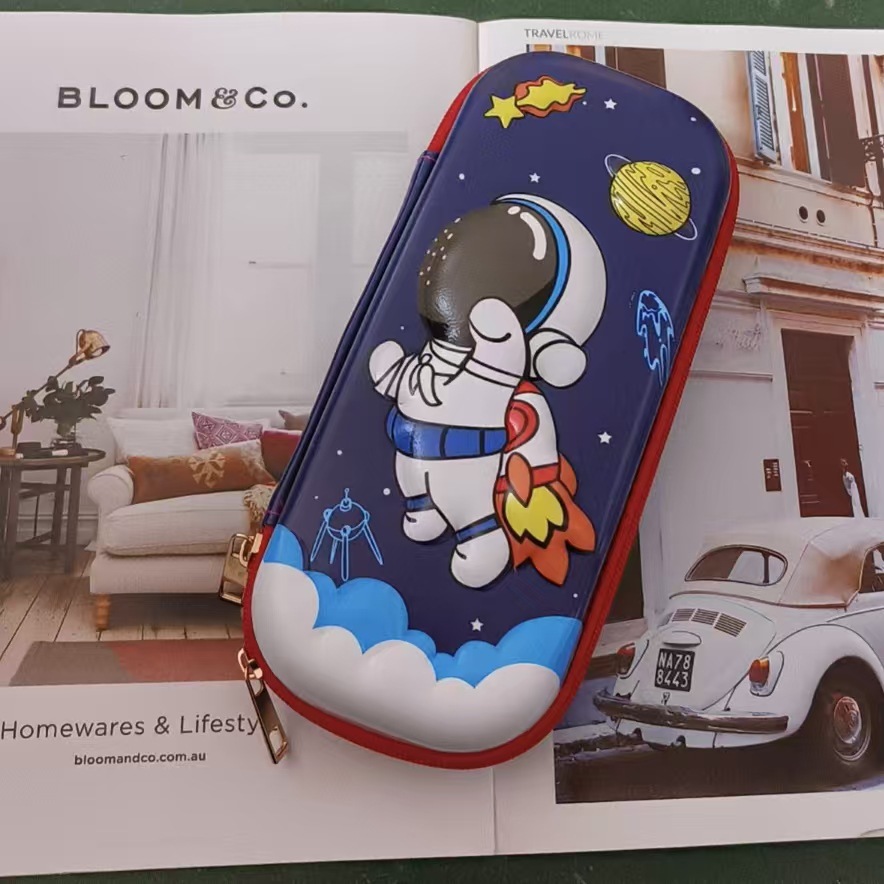 Caja de papelería de dibujos animados, niños lindos, estudiantes, niños y niñas, bolsa de papelería, caja de lápices de gran capacidad, bolsa de lápices tridimensional al por mayor